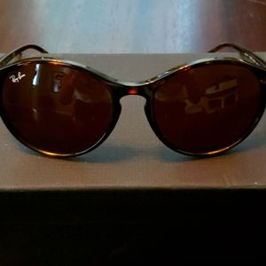 Ray-Ban Sunglasses